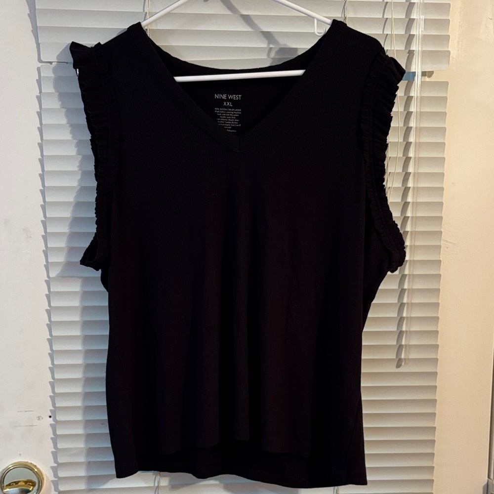 Nine West Black Ruffle Sleeve V-Neck Tank